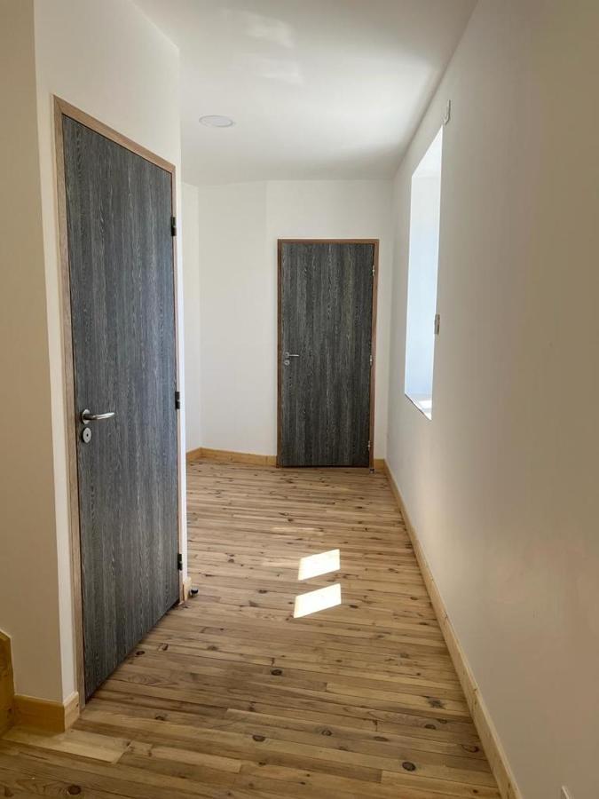 Superbe maison de ville, rénovée à 15 min de Lyon Saint-Symphorien-dʼOzon Esterno foto