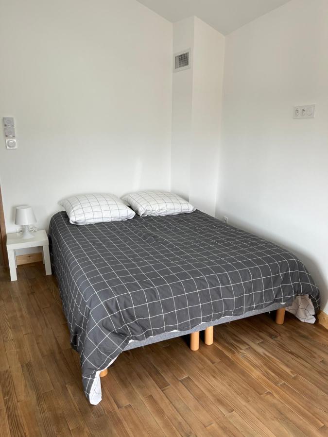 Superbe maison de ville, rénovée à 15 min de Lyon Saint-Symphorien-dʼOzon Esterno foto